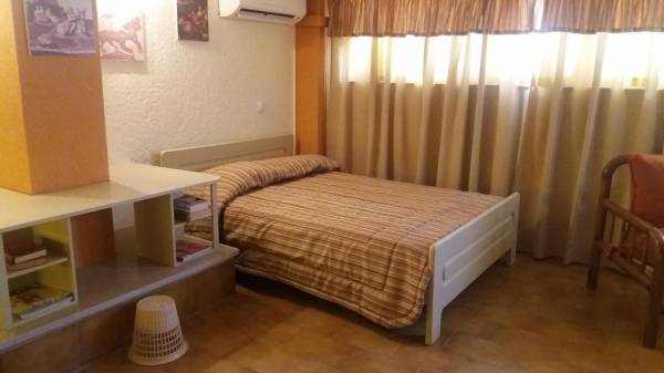 Economy Studio (3 Adults)